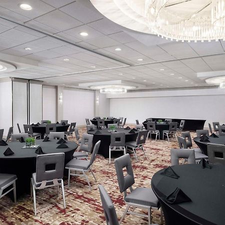 Hilton Garden Inn Las Colinas Irving Bagian luar foto