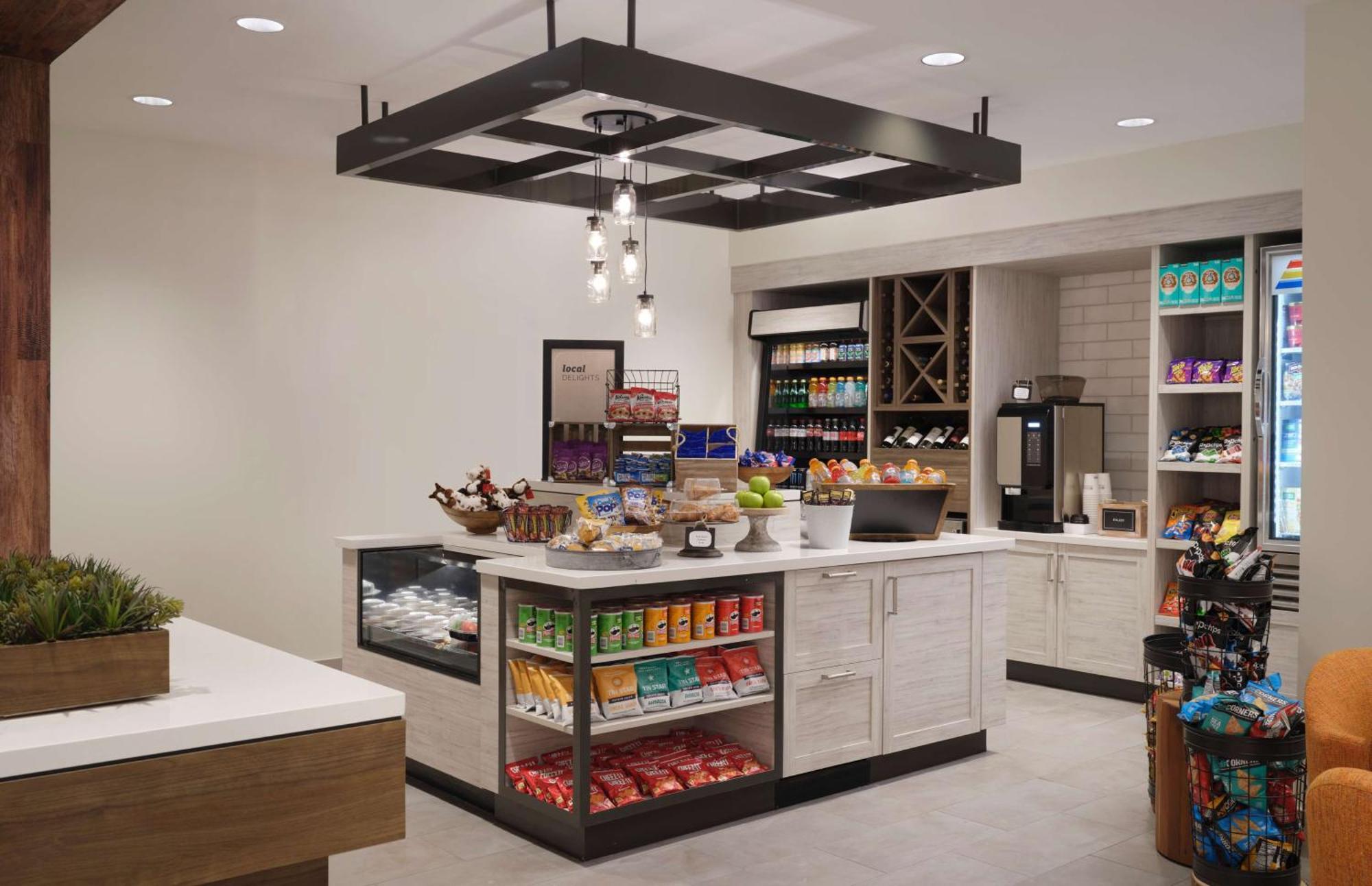 Hilton Garden Inn Las Colinas Irving Bagian luar foto